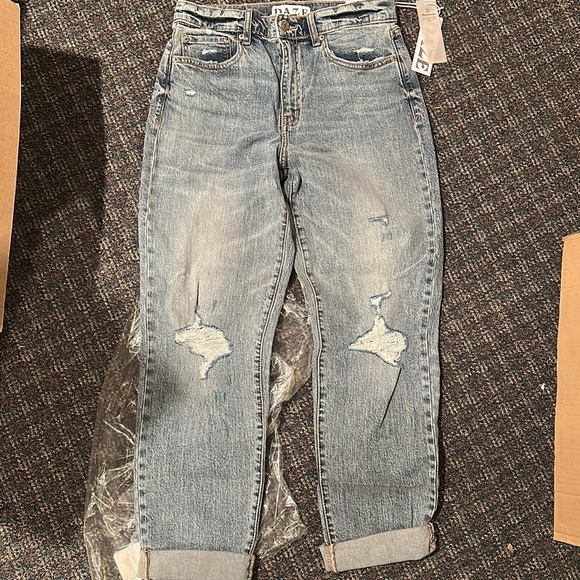 Daze Denim Loverboy High-rise Distressed Boyfriend Jeans in Karma - Picture 9 of 9